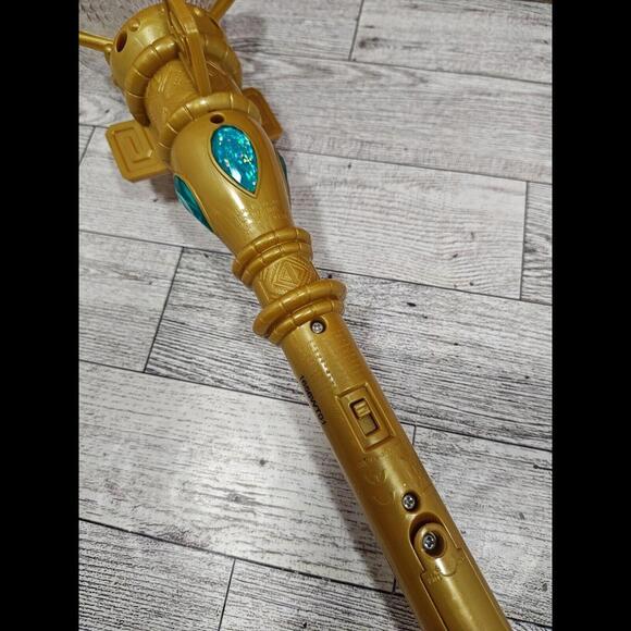 Jakks Pacific Magical Scepter of Light Elena of Avalor Power Wand Lights & Sound - Picture 3 of 7